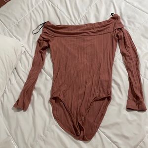 Off shoulder bodysuit